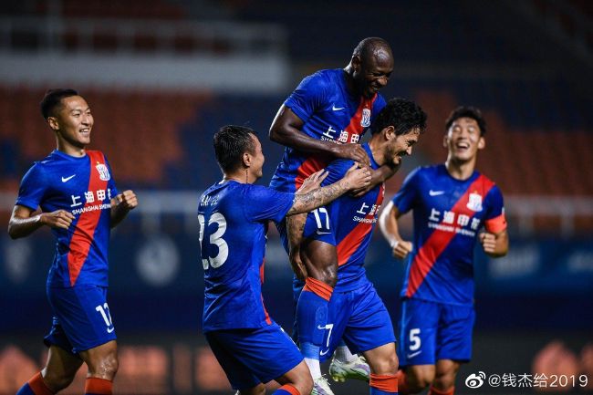 曼联2-1再次领先。